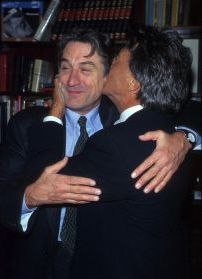 Robert Deniro and Dustin Hoffman 1997, NY.jpg